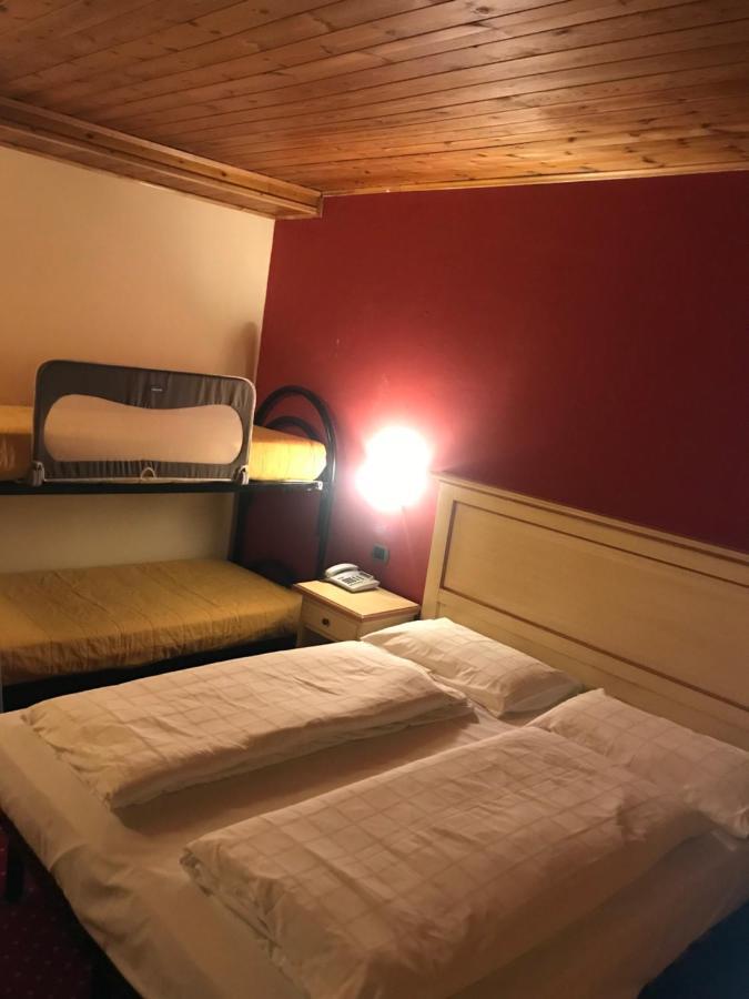 Hotel Bellavista Ponte Di Legno Exterior photo